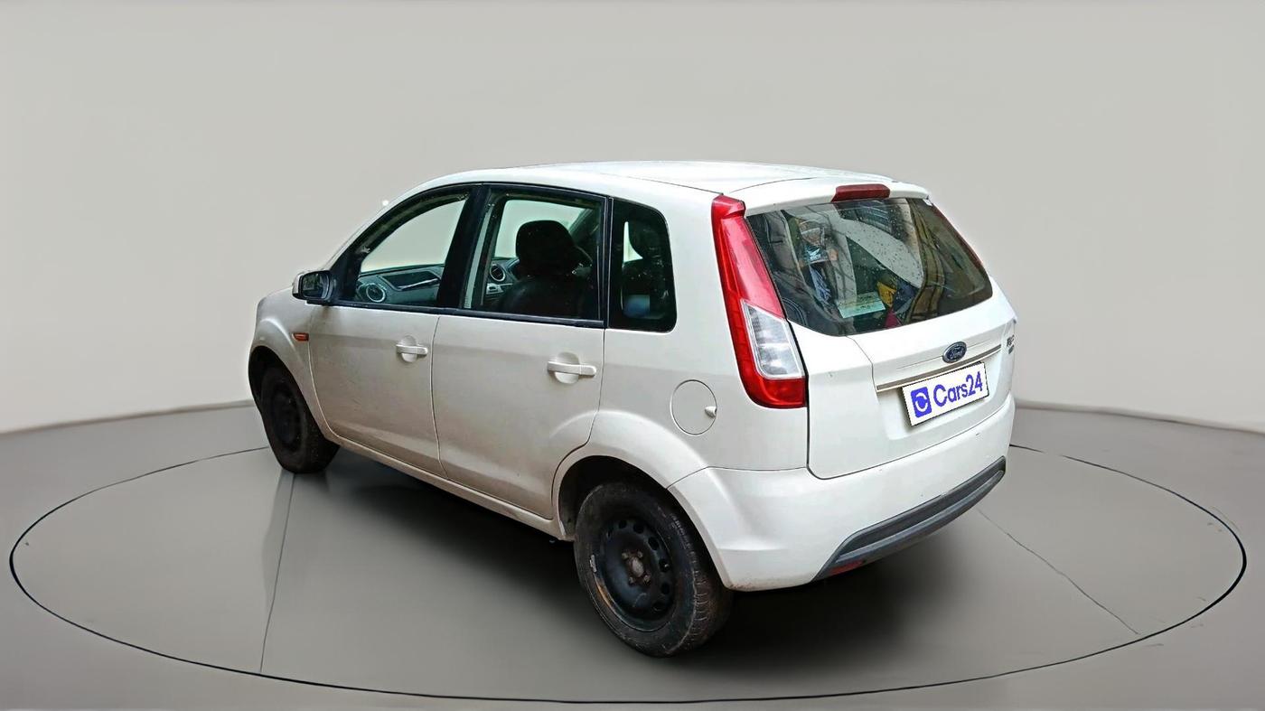 2014 Ford Figo ZXI 1.4 DIESEL, Diesel, Manual, 1,05,793 km, exterior
