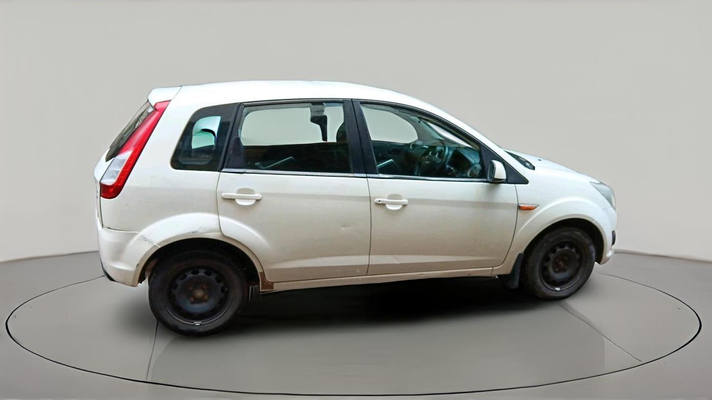 2014 Ford Figo ZXI 1.4 DIESEL, Diesel, Manual, 1,05,793 km, exterior