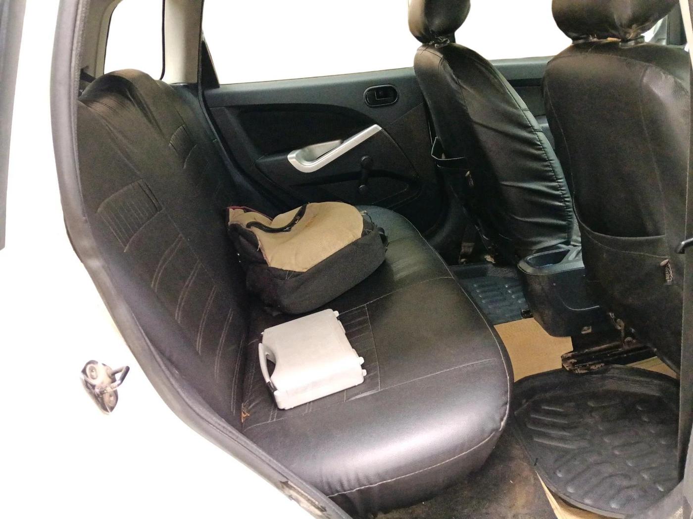 2014 Ford Figo ZXI 1.4 DIESEL, Diesel, Manual, 1,05,793 km, interior