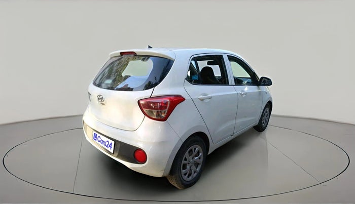 2018 Hyundai Grand i10 MAGNA 1.2 KAPPA VTVT, CNG, Manual, 1,11,525 km, exterior