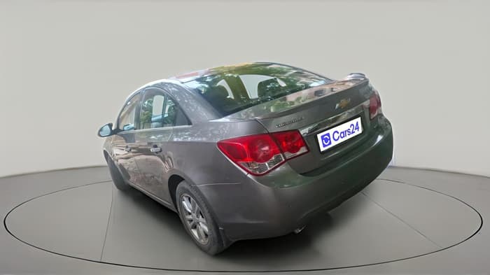 2015 Chevrolet Cruze LTZ, Diesel, Manual, 91,848 km, exterior