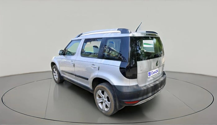 2013 Skoda Yeti AMBITION 2.0 TDI CR 4X2, Diesel, Manual, 1,04,687 km, exterior