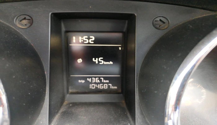 2013 Skoda Yeti AMBITION 2.0 TDI CR 4X2, Diesel, Manual, 1,04,687 km, interior