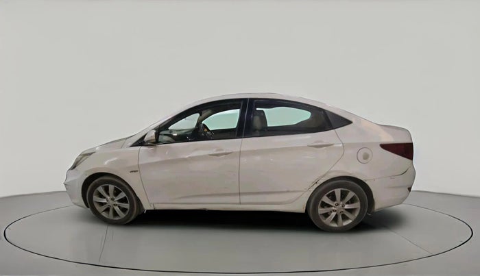 2012 Hyundai Verna FLUIDIC 1.6 VTVT SX, Petrol, Manual, 1,32,235 km, exterior