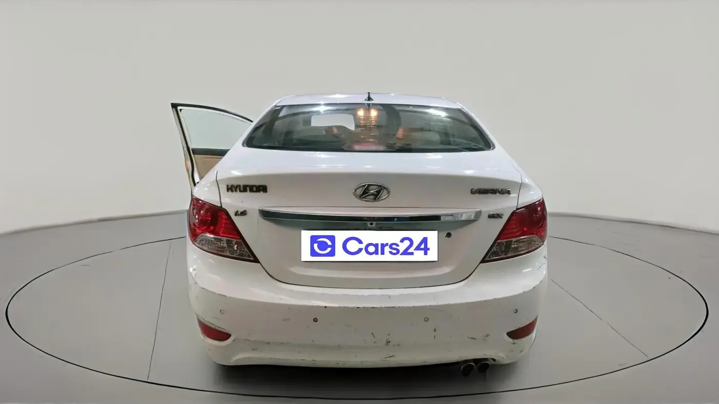 2012 Hyundai Verna FLUIDIC 1.6 VTVT SX, Petrol, Manual, 1,32,235 km, exterior