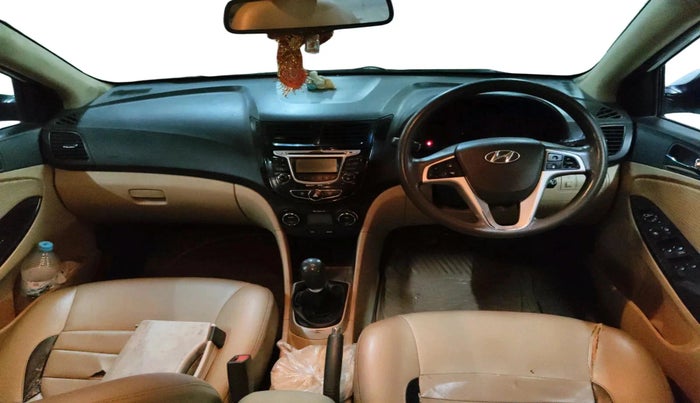 2012 Hyundai Verna FLUIDIC 1.6 VTVT SX, Petrol, Manual, 1,32,235 km, interior