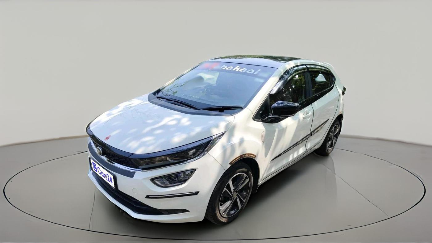 2024 Tata ALTROZ XZ + SUNROOF, Petrol, Manual, 17,000 km, exterior