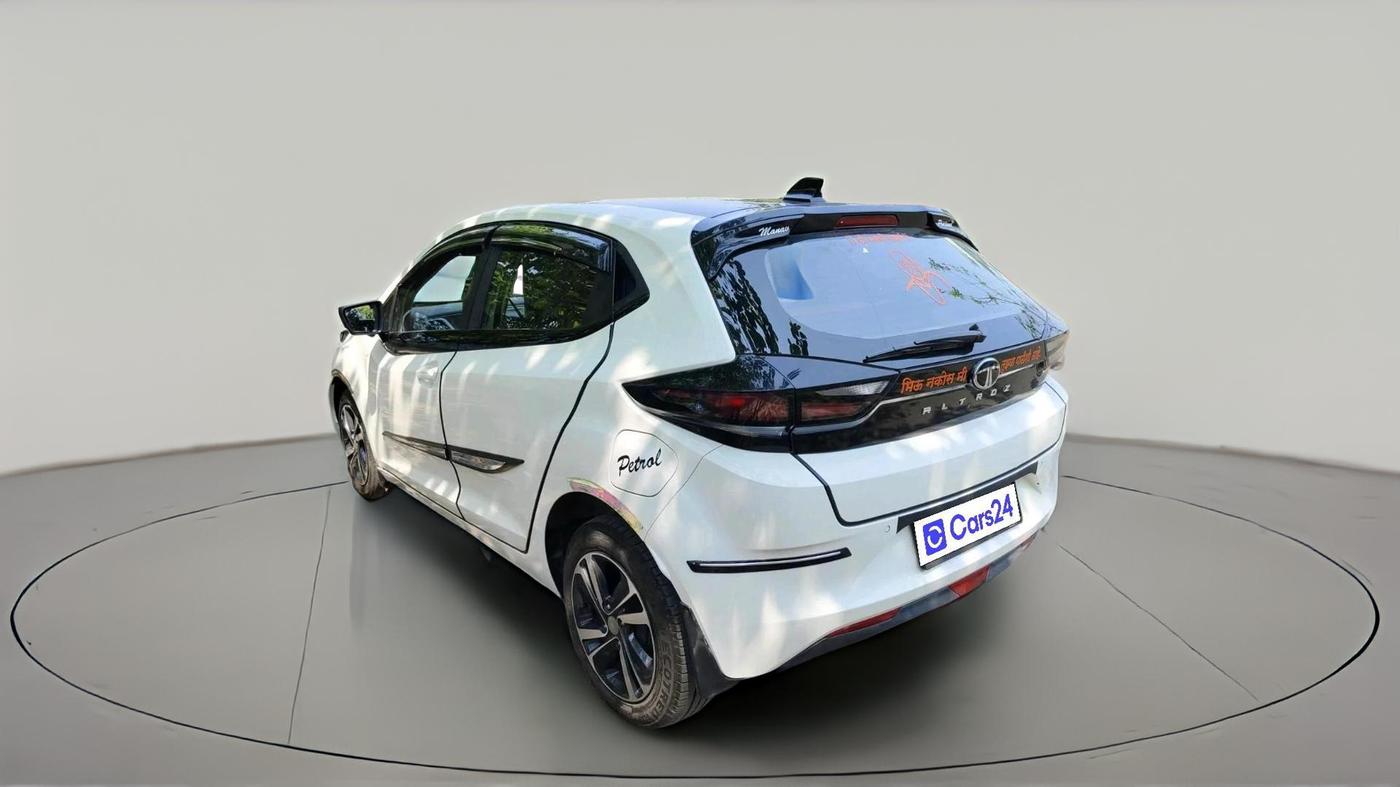 2024 Tata ALTROZ XZ + SUNROOF, Petrol, Manual, 17,000 km, exterior