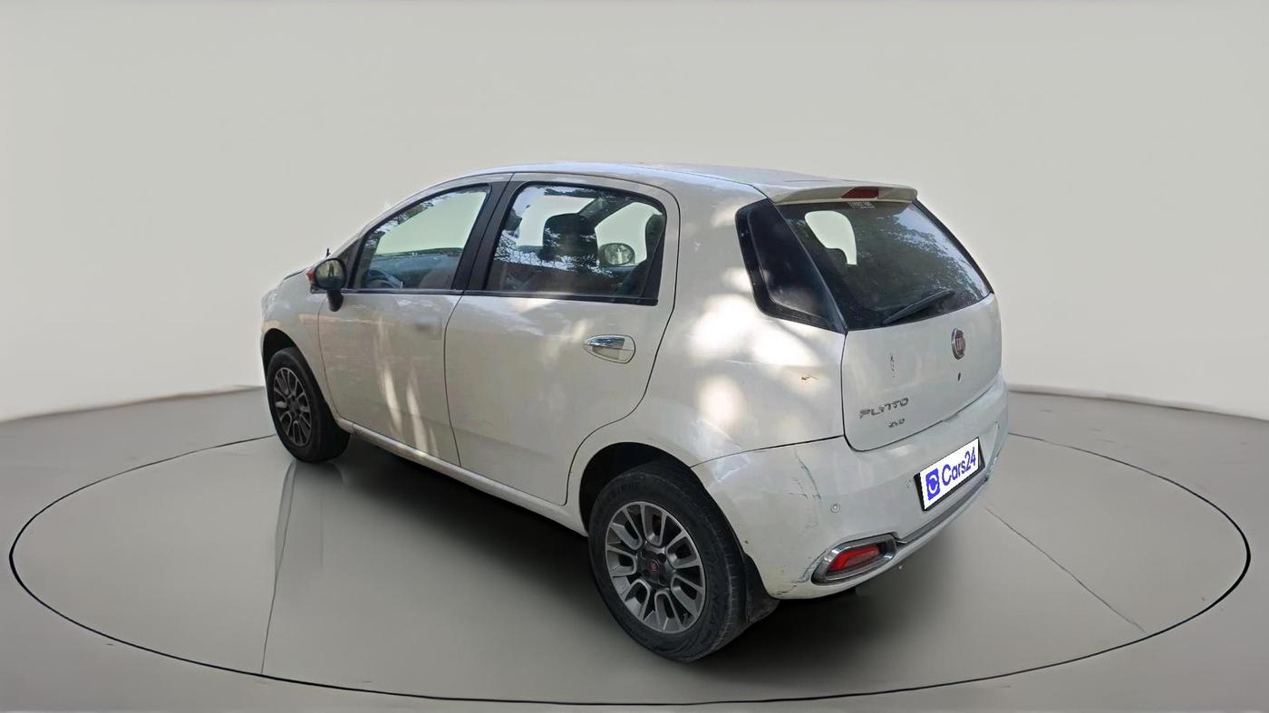 2015 Fiat Punto EVO ACTIVE 1.3 MULTIJET, Diesel, Manual, 1,44,128 km, exterior