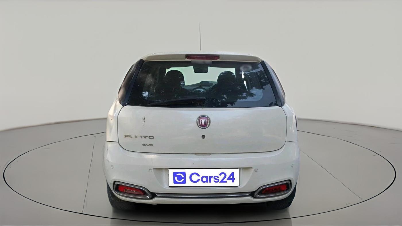 2015 Fiat Punto EVO ACTIVE 1.3 MULTIJET, Diesel, Manual, 1,44,128 km, exterior
