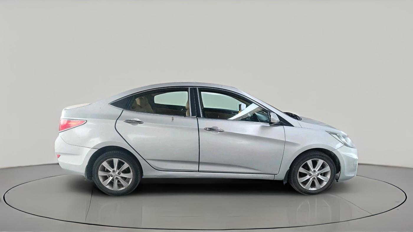2012 Hyundai Verna FLUIDIC 1.6 CRDI SX OPT AT, Diesel, Automatic, 1,31,037 km, exterior