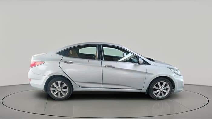 2012 Hyundai Verna FLUIDIC 1.6 CRDI SX OPT AT, Diesel, Automatic, 1,31,037 km, exterior