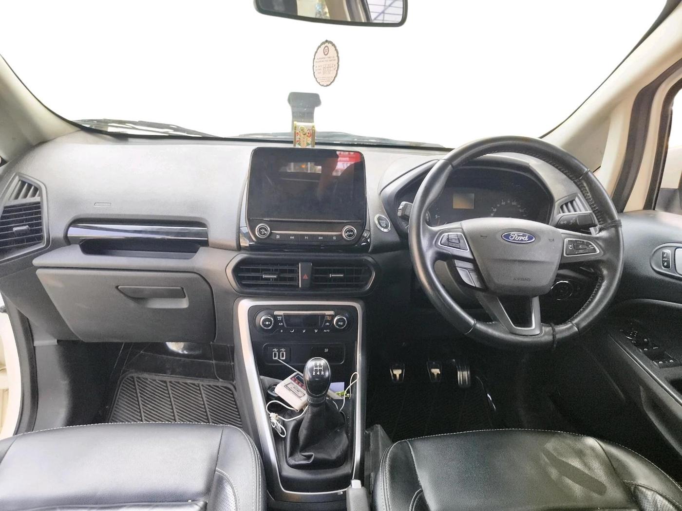 2018 Ford Ecosport TITANIUM + 1.5L DIESEL, Diesel, Manual, 8,74,665 km, interior