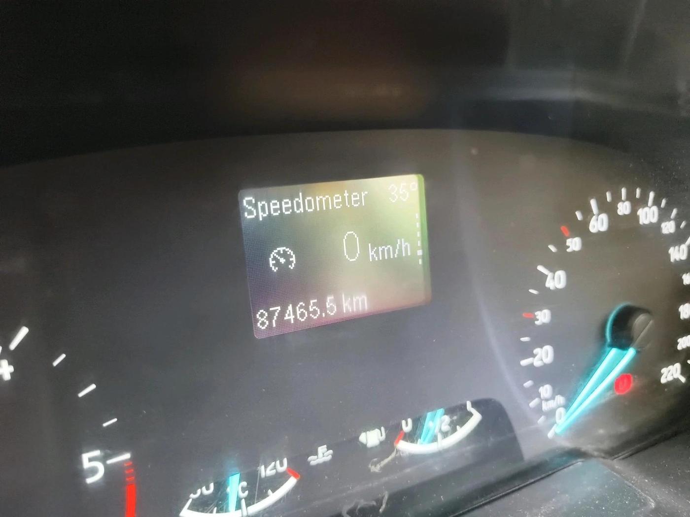 2018 Ford Ecosport TITANIUM + 1.5L DIESEL, Diesel, Manual, 8,74,665 km, interior