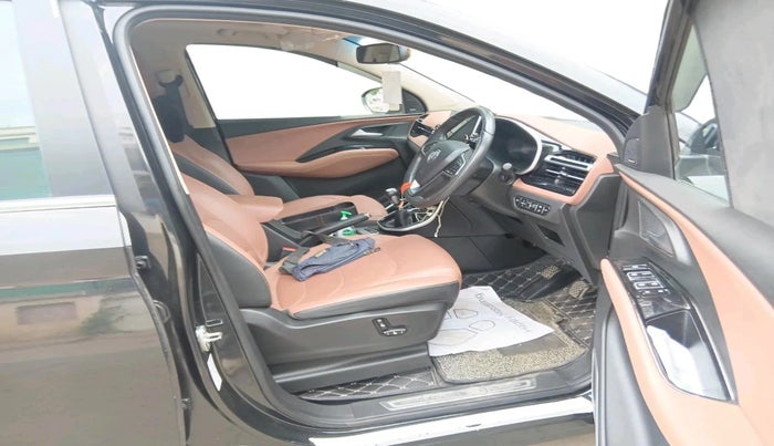 2023 MG HECTOR PLUS SHARP PRO 2.0 TURBO DIESEL 7 STR, Diesel, Manual, 75,840 km, interior