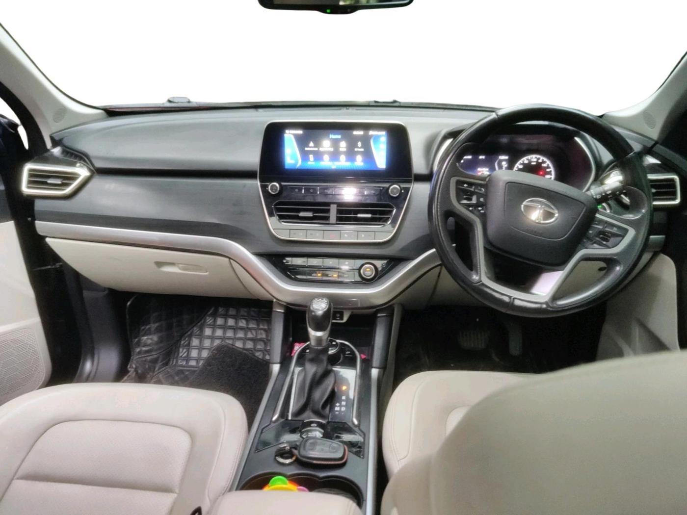 2021 Tata Safari XZA PLUS, Diesel, Automatic, 81,994 km, interior