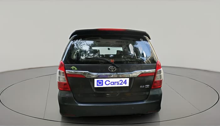 2015 Toyota Innova 2.5 GX 8 STR, Diesel, Manual, 1,49,715 km, exterior