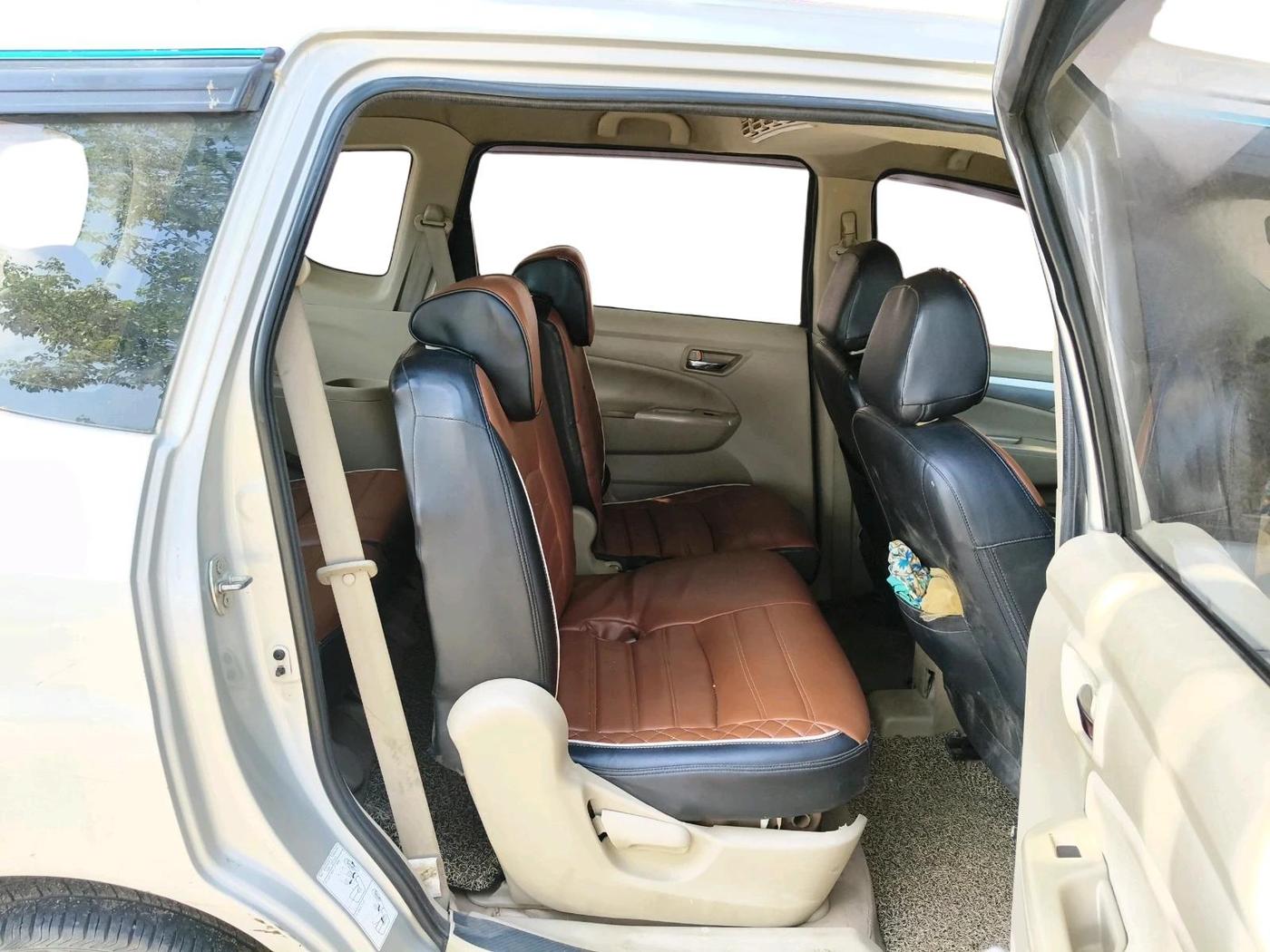 2017 Maruti Ertiga VDI SHVS, Diesel, Manual, 1,20,523 km, interior
