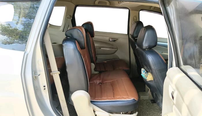 2017 Maruti Ertiga VDI SHVS, Diesel, Manual, 1,20,523 km, interior