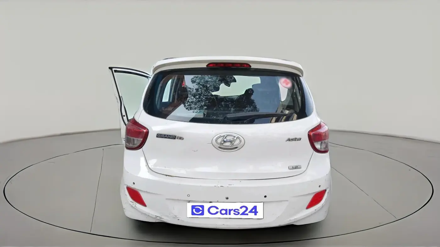 2016 Hyundai Grand i10 ASTA 1.2 KAPPA VTVT, CNG, Manual, 1,22,902 km, exterior