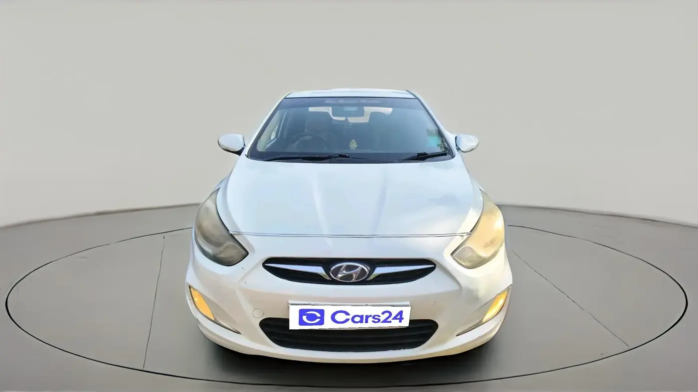 2013 Hyundai Verna FLUIDIC 1.6 CRDI SX, Diesel, Manual, 1,05,481 km, exterior