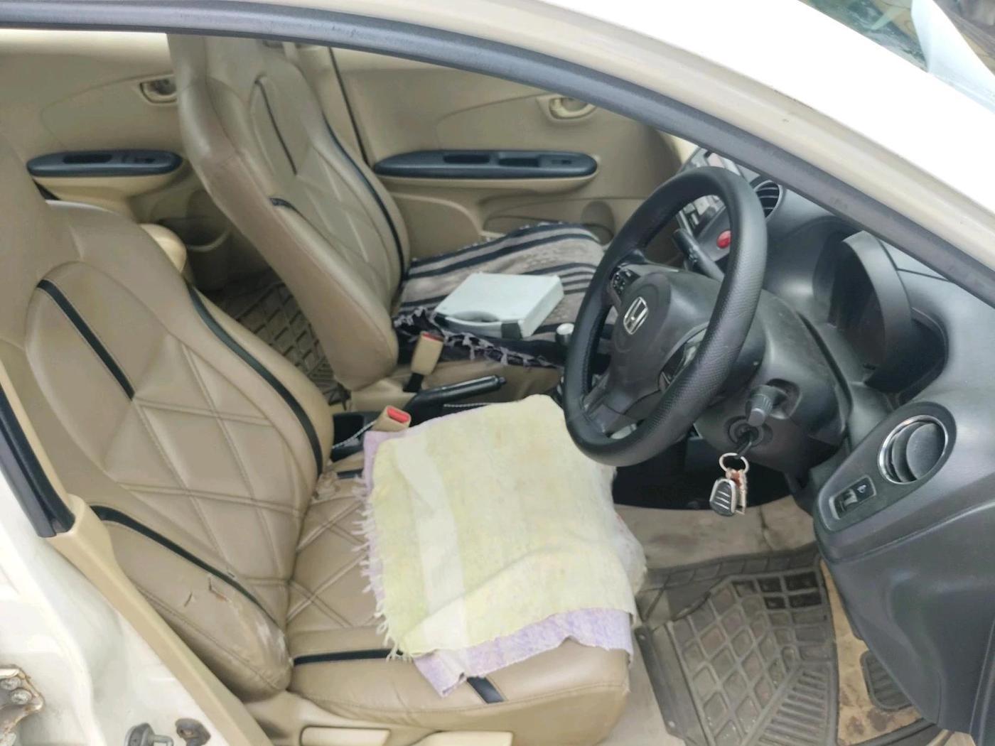 2014 Honda Amaze 1.5L I-DTEC SX, Diesel, Manual, 80,737 km, interior