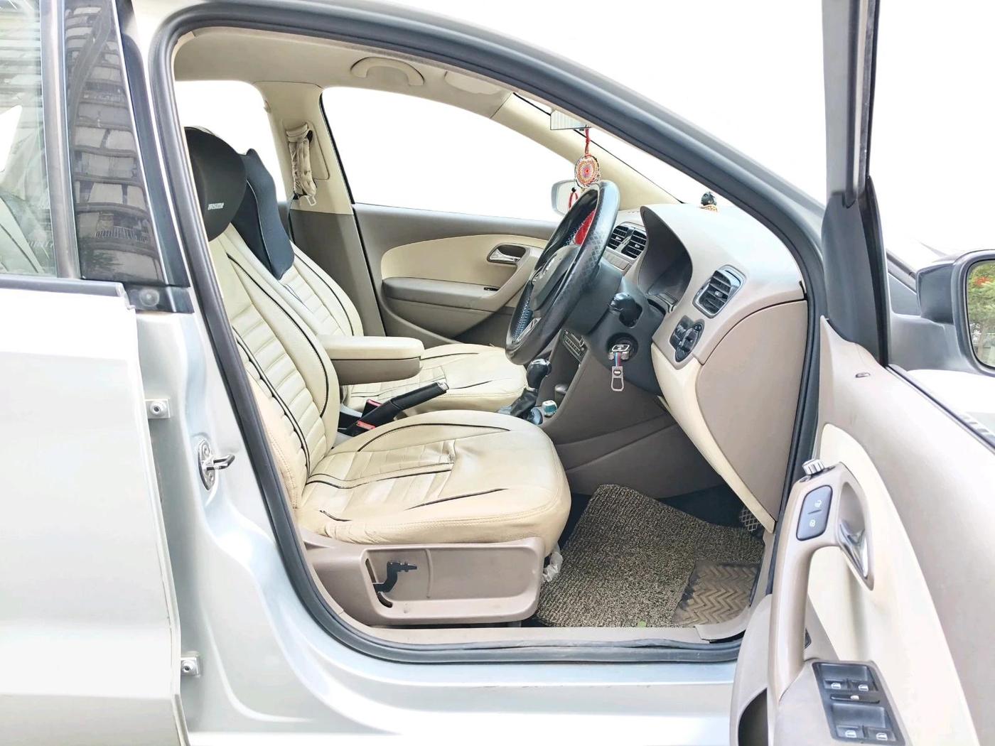 2015 Skoda Rapid 1.5 TDI CR ELEGANCE AT, Diesel, Automatic, 1,15,757 km, interior
