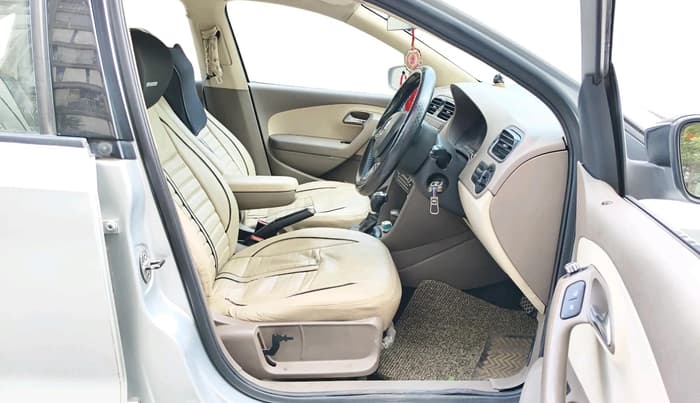 2015 Skoda Rapid 1.5 TDI CR ELEGANCE AT, Diesel, Automatic, 1,15,757 km, interior