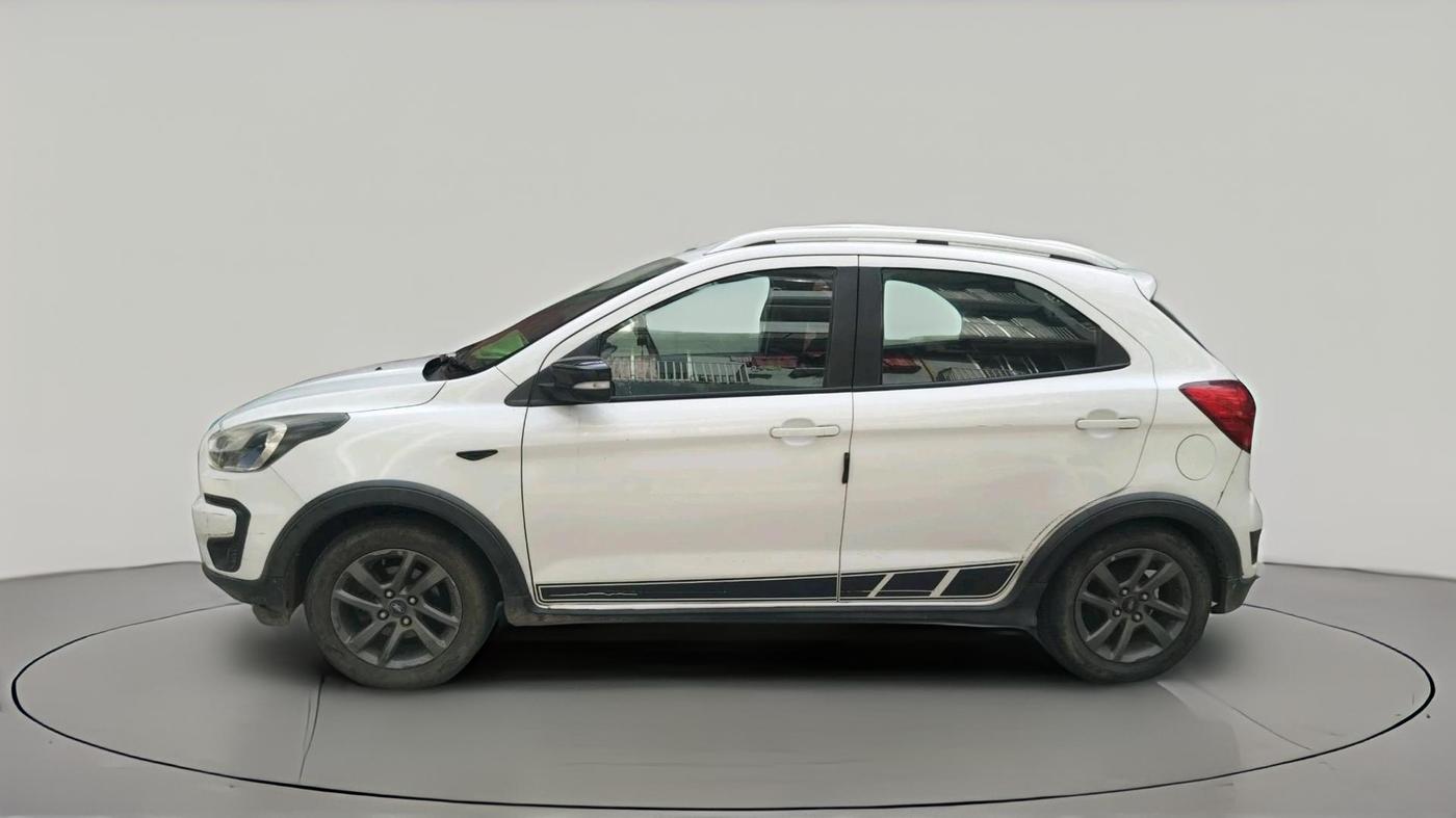 2018 Ford FREESTYLE TITANIUM 1.2 PETROL, CNG, Manual, 95,562 km, exterior