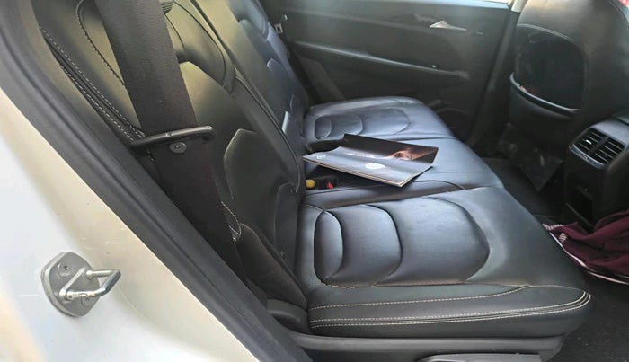 2020 MG HECTOR SHARP 1.5 DCT PETROL, Petrol, Automatic, 1,13,669 km, interior