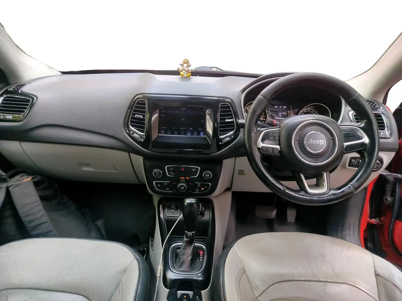2017 Jeep Compass LIMITED 1.4 PETROL AT, Petrol, Automatic, 1,99,234 km, interior