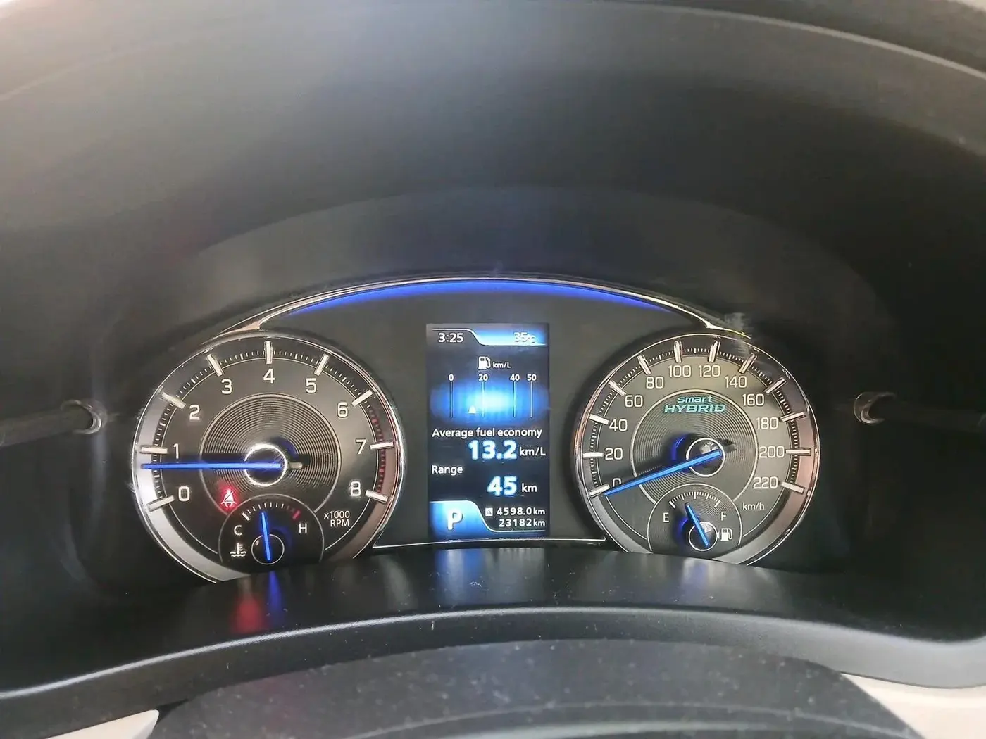 2022 Maruti Ciaz ALPHA  AT 1.5 SHVS PETROL, Petrol, Automatic, 23,182 km, interior