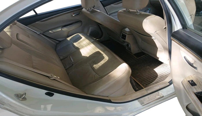 2022 Maruti Ciaz ALPHA  AT 1.5 SHVS PETROL, Petrol, Automatic, 23,182 km, interior