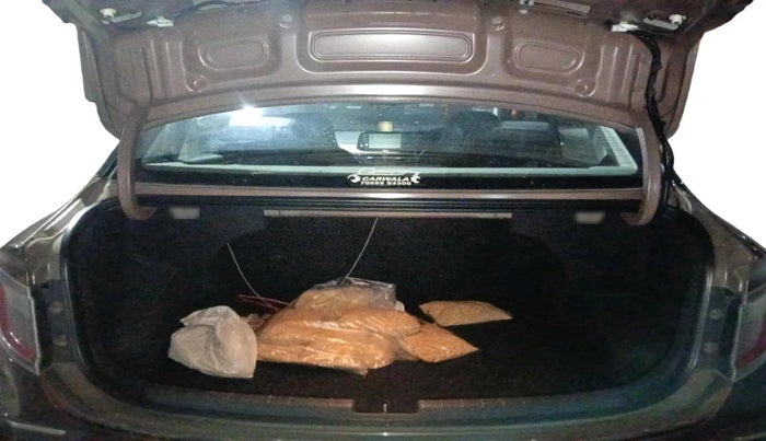 2020 Hyundai AURA SX 1.2 (O), Petrol, Manual, 35,447 km, exterior