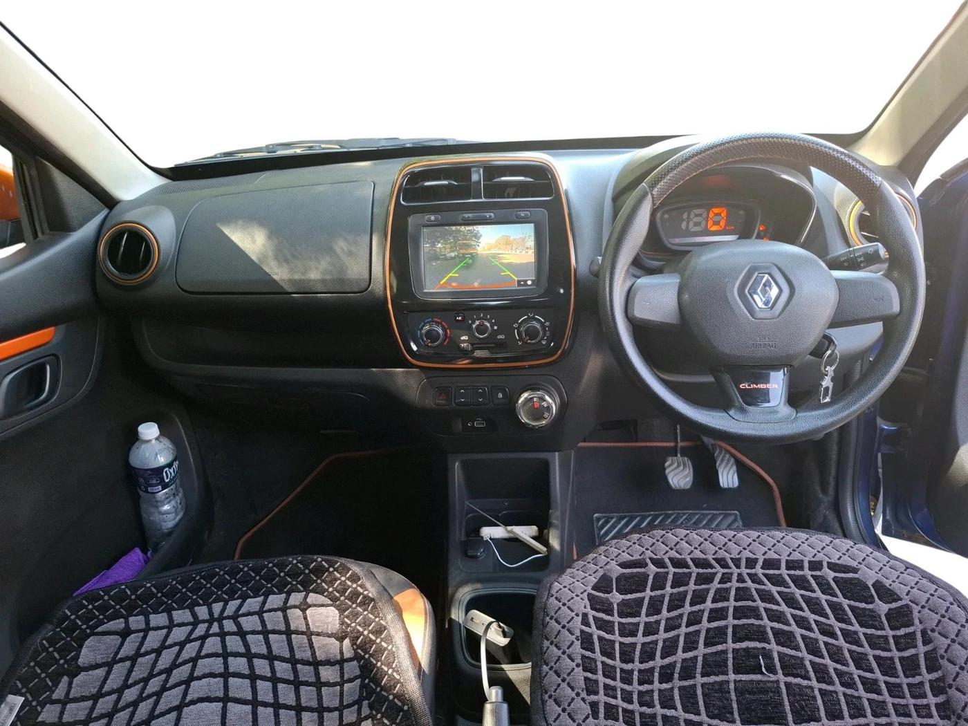 2018 Renault Kwid CLIMBER 1.0 AMT, Petrol, Automatic, 40,783 km, interior