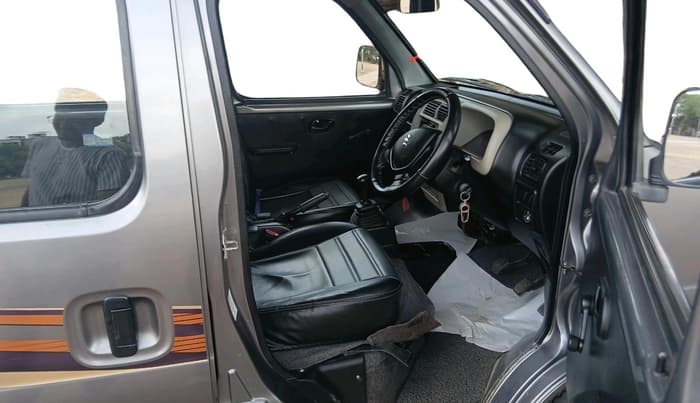 2019 Maruti Eeco 5 STR WITH A/C+HTR, CNG, Manual, 49,054 km, interior