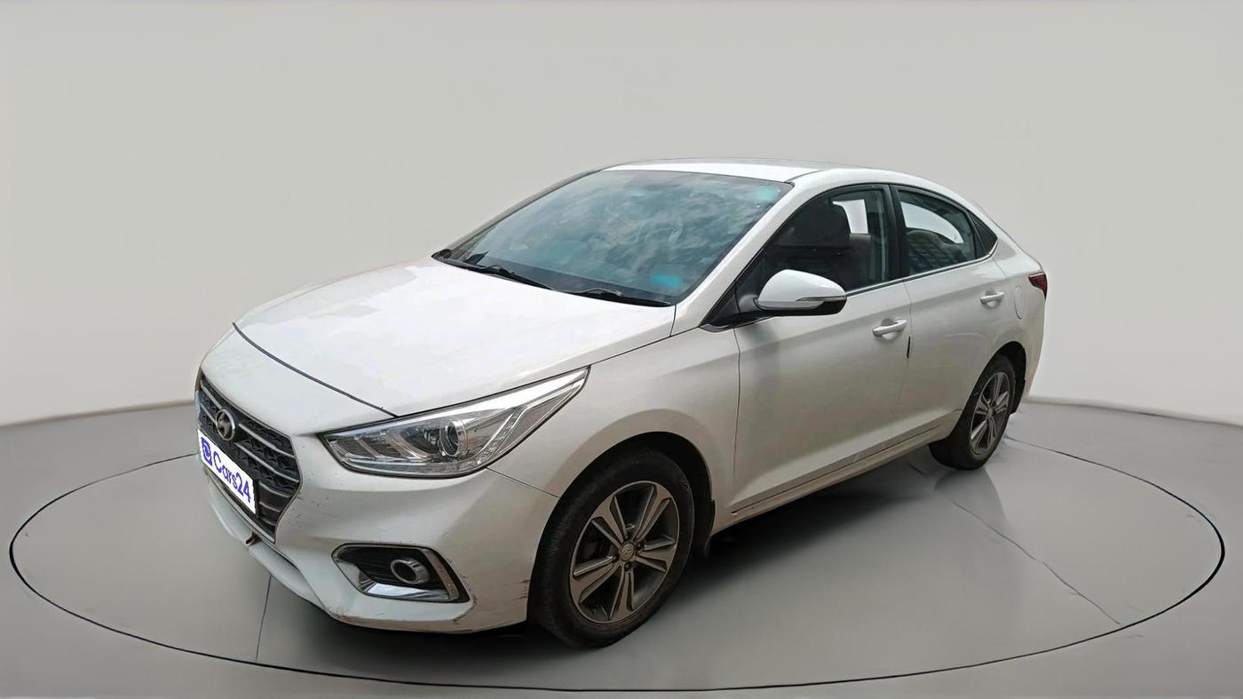 2018 Hyundai Verna 1.6 CRDI SX, Diesel, Manual, 1,33,413 km, exterior