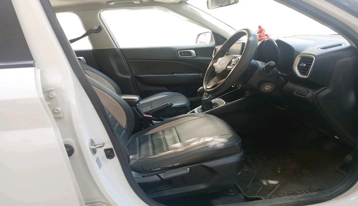 2020 Hyundai VENUE SX 1.4 CRDI, Diesel, Manual, 1,38,615 km, interior