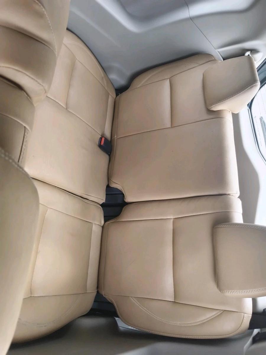 2020 Mahindra MARAZZO M6 8 STR, Diesel, Manual, 51,655 km, interior