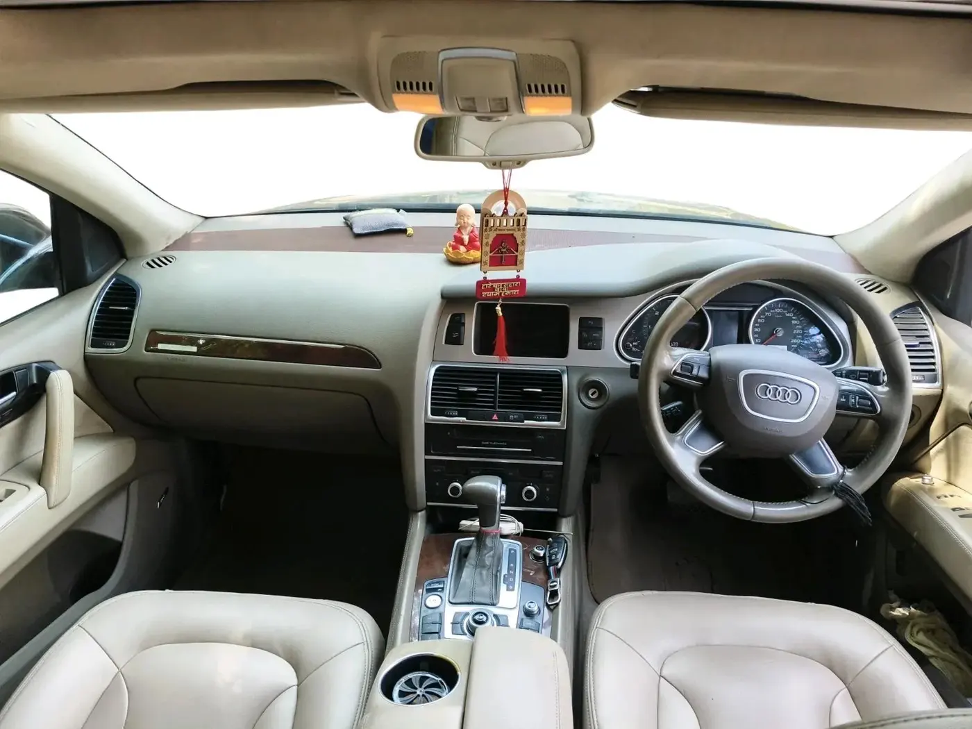 2013 Audi Q7 3.0 TDI QUATTRO, Diesel, Automatic, 1,29,130 km, interior