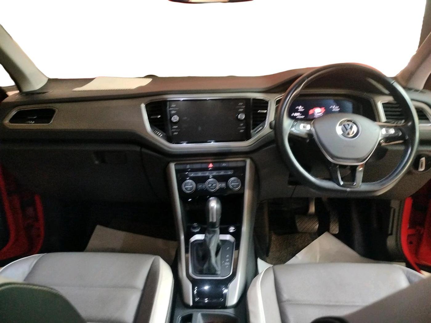 2021 Volkswagen T-ROC 1.5 TSI AT, Petrol, Automatic, 40,720 km, interior