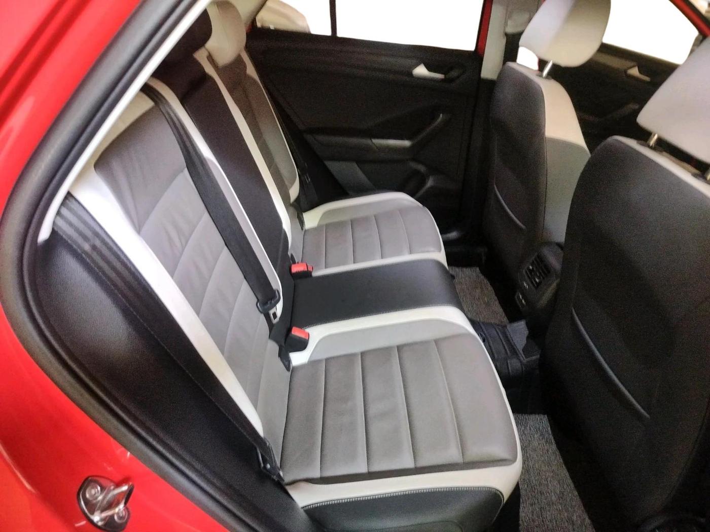 2021 Volkswagen T-ROC 1.5 TSI AT, Petrol, Automatic, 40,720 km, interior
