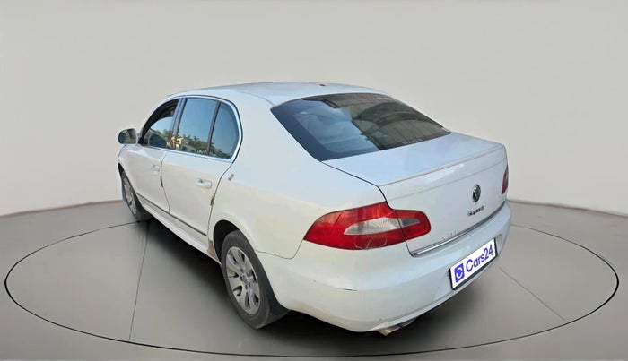 2011 Skoda Superb ELEGANCE 1.8 TSI MT, Petrol, Manual, 1,11,770 km, exterior