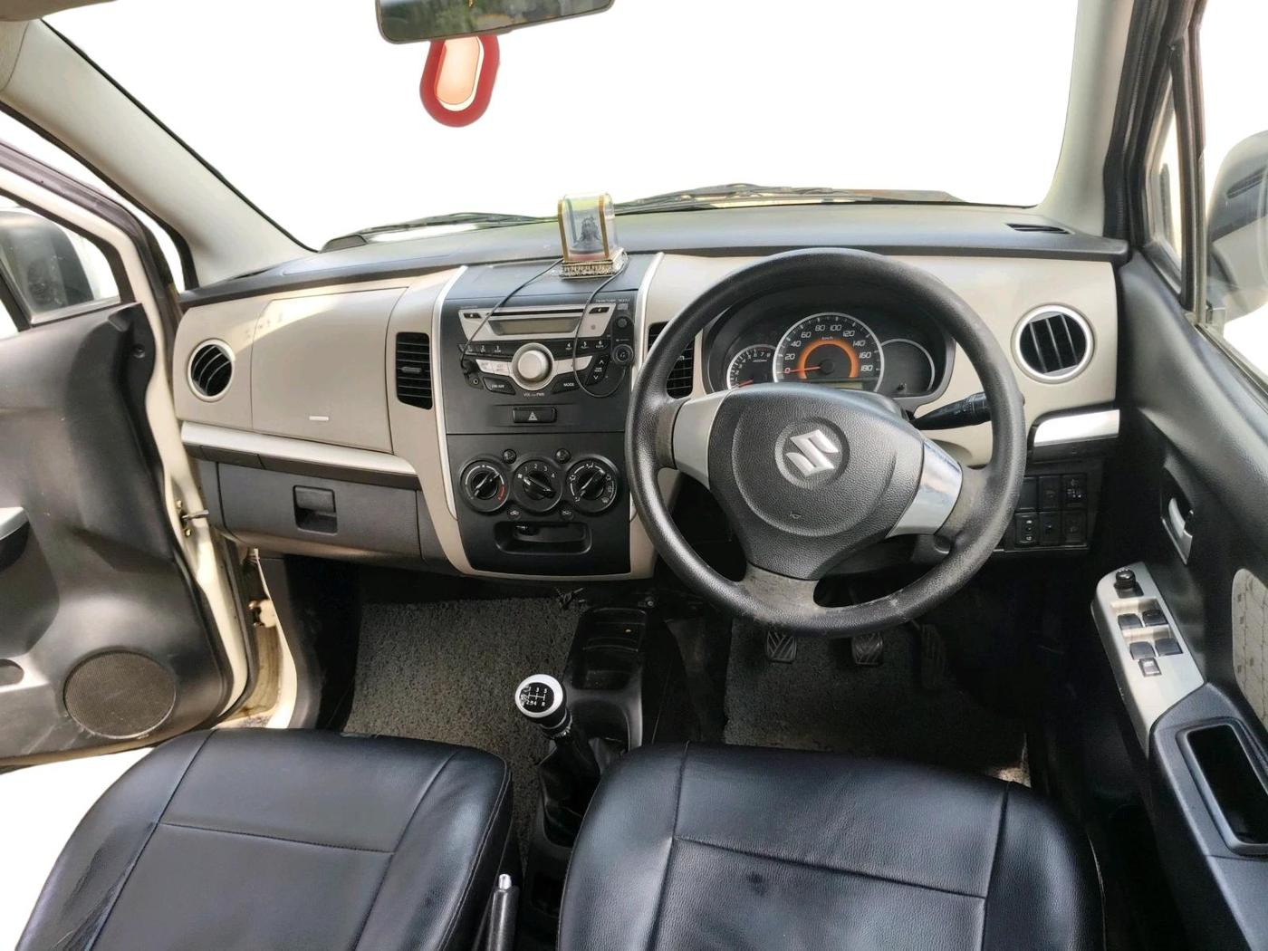 2014 Maruti Wagon R 1.0 VXI, CNG, Manual, 85,076 km, interior