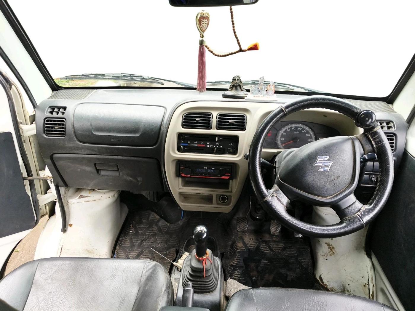 2022 Maruti Eeco 5 STR AC (O), CNG, Manual, 79,285 km, interior