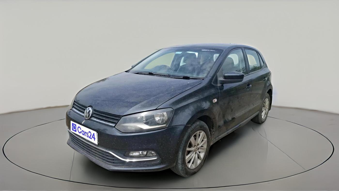 2014 Volkswagen Polo HIGHLINE1.5L, Diesel, Manual, 1,31,607 km, exterior