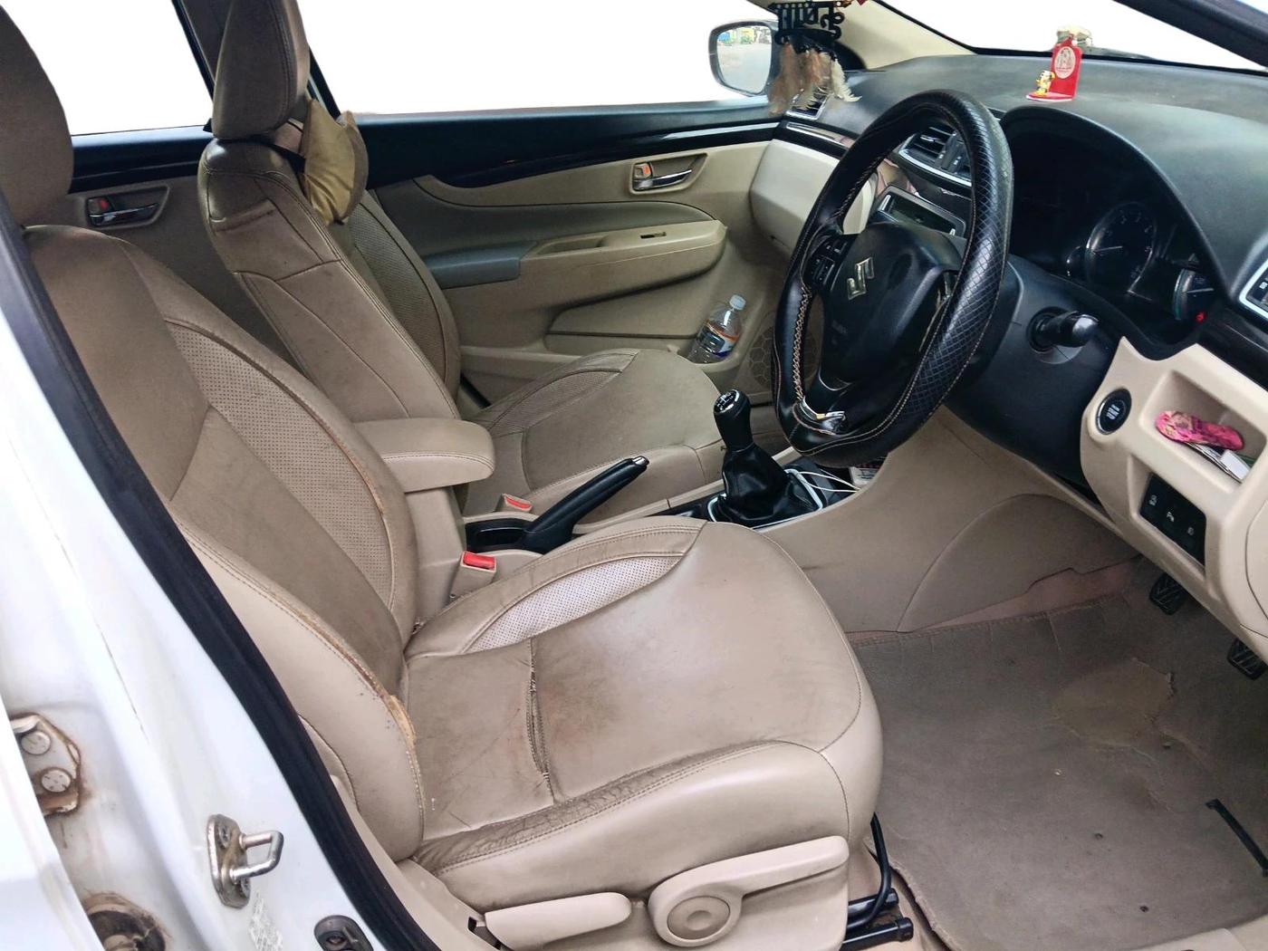 2018 Maruti Ciaz ALPHA DIESEL 1.3, Diesel, Manual, 1,04,390 km, interior