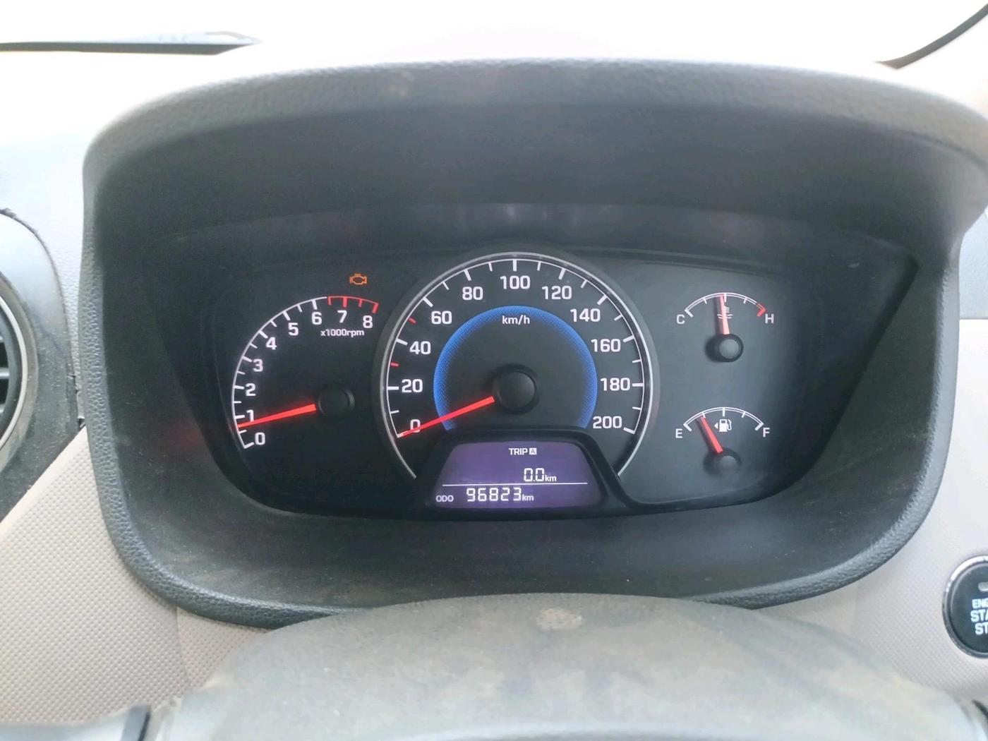 2015 Hyundai Grand i10 ASTA 1.2 KAPPA VTVT, Petrol, Manual, 96,823 km, interior
