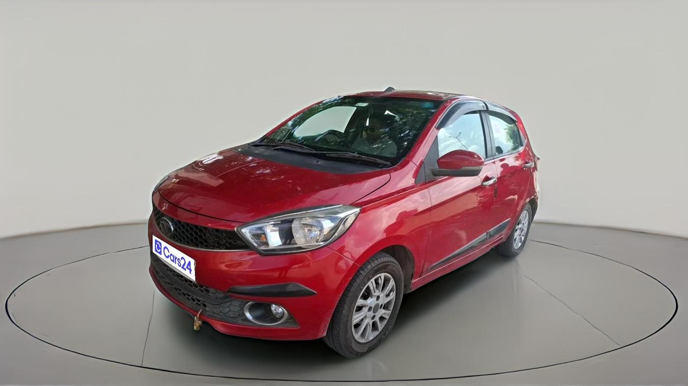 2018 Tata Tiago XZA PETROL, CNG, Automatic, 1,15,094 km, exterior