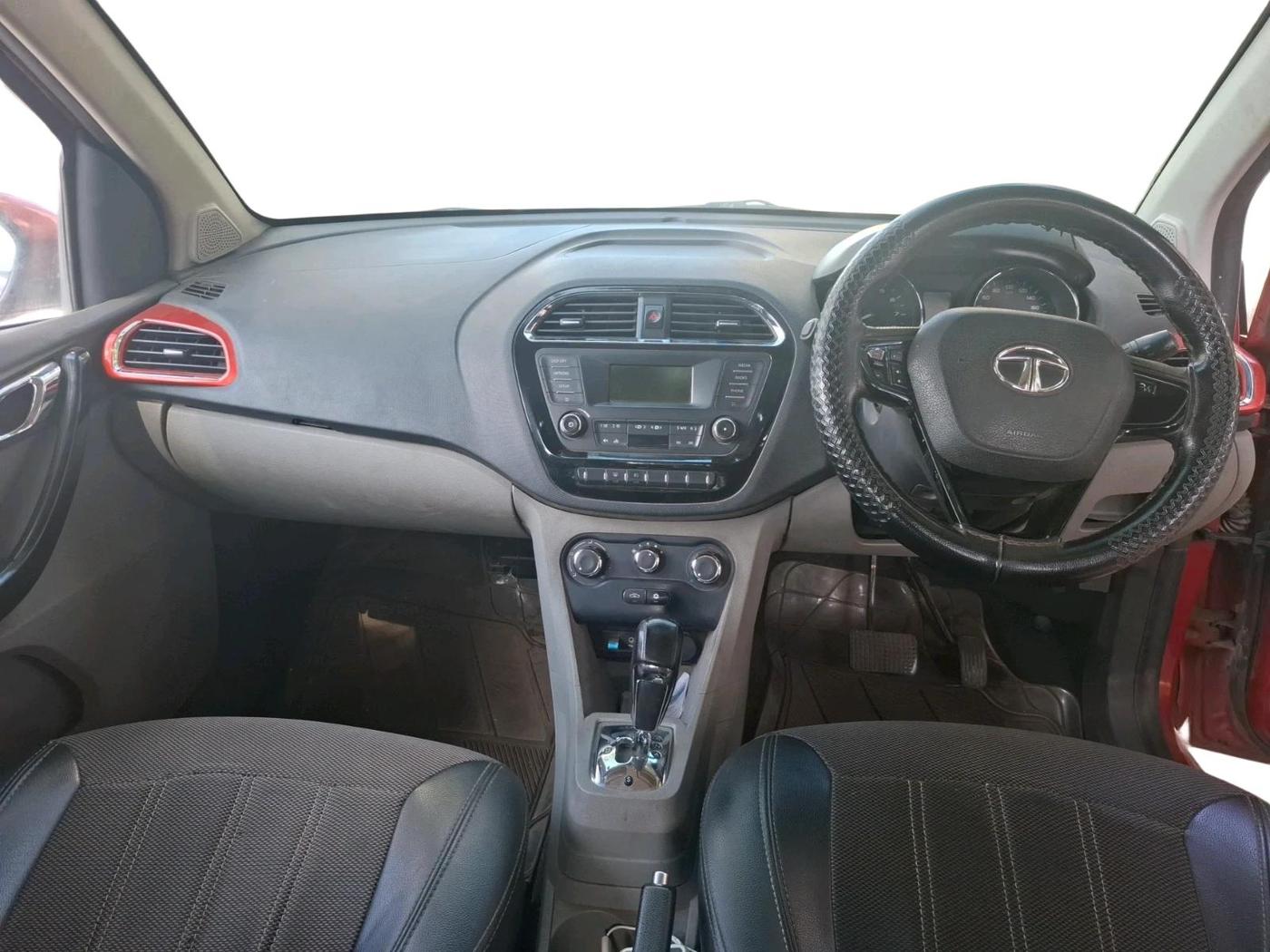 2018 Tata Tiago XZA PETROL, CNG, Automatic, 1,15,094 km, interior